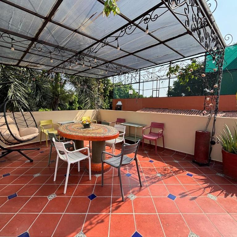 Colonial Mansion - Groups -Pool, Theater, Gym and more - Villa - 41