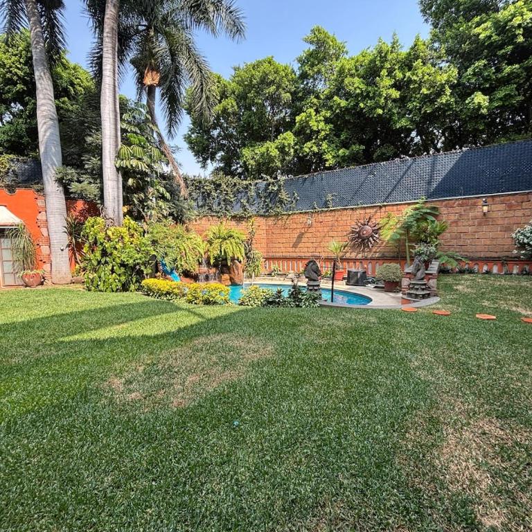 Colonial Mansion - Groups -Pool, Theater, Gym and more - Villa - 53