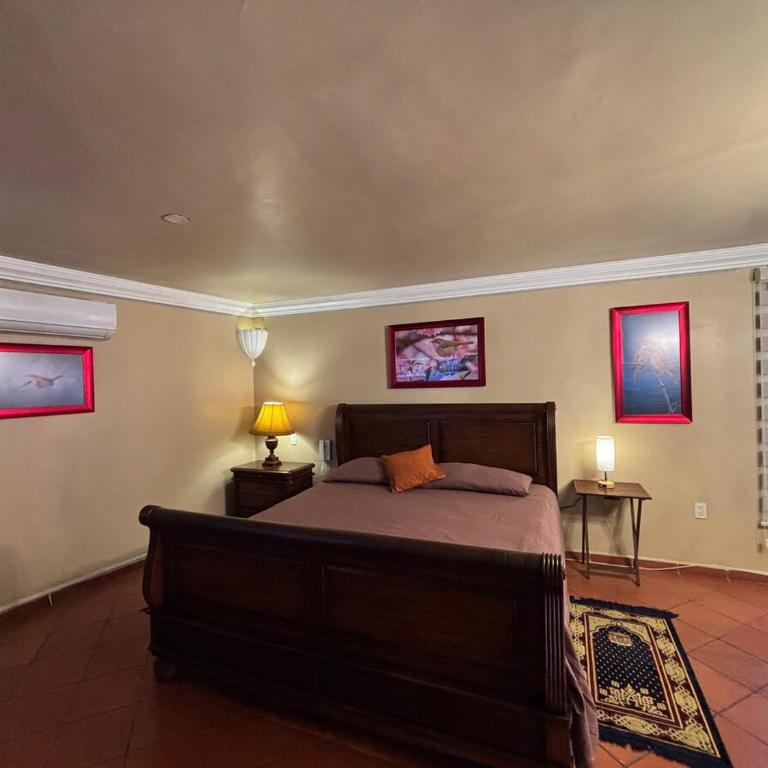 Colonial Mansion - Groups -Pool, Theater, Gym and more - Villa - 57