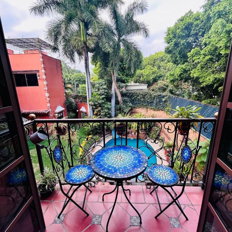 Colonial Mansion - Groups -Pool, Theater, Gym and more - Villa - 67