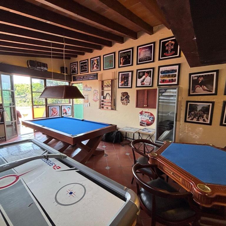Colonial Mansion - Groups -Pool, Theater, Gym and more - Villa - 69