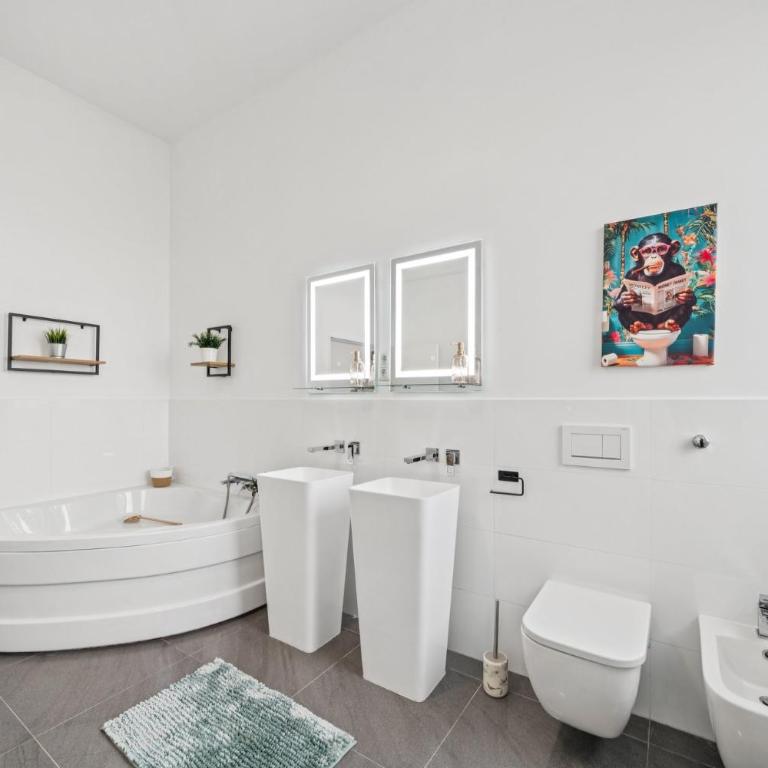 Yello Homes - Lazy Loft - Airport & Messe - 8 Betten - 3 Schlafzimmer - Appartamento con 3 Camere da Letto - 8