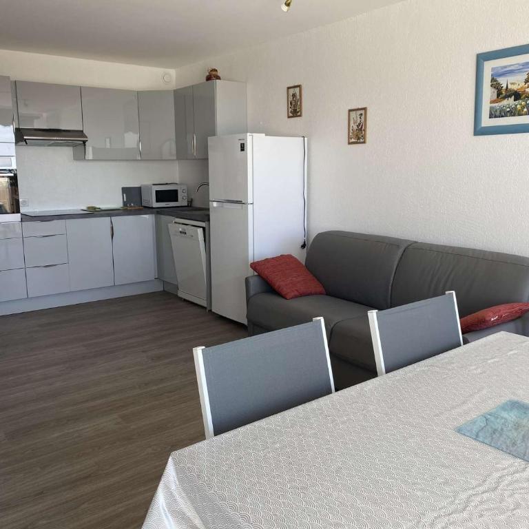 Appt 3 pièces climatisé PORT CAMARGUE PC440-014 - Two-Bedroom Apartment - 7