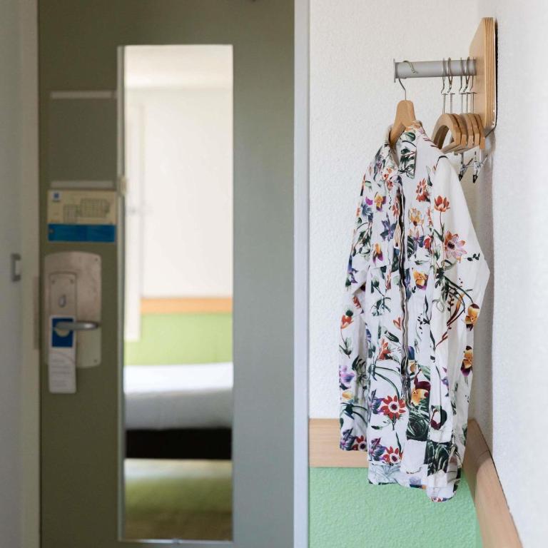 ibis budget Narbonne Sud A9/A61 - Chambre Familiale - 3