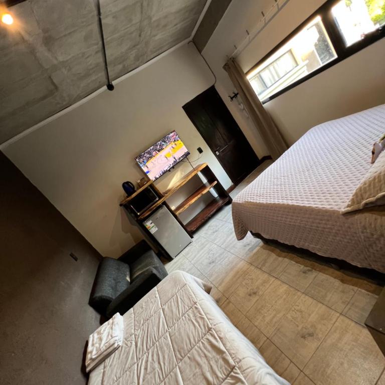 Arenas Lodge Hotel - Luxury Triple Room - 8
