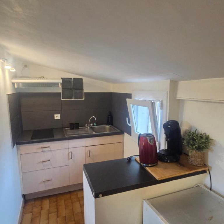 T2 Mansardé Cœur de l'Écusson - Apartamento de 1 dormitorio - 6