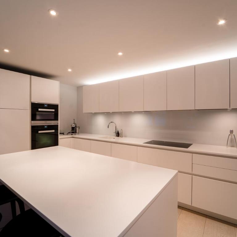 Private luxury 4 bedroom apartment in Flims Waldhaus - Luxuriöse Ferienwohnung mit 4 Schlafzimmern - 11
