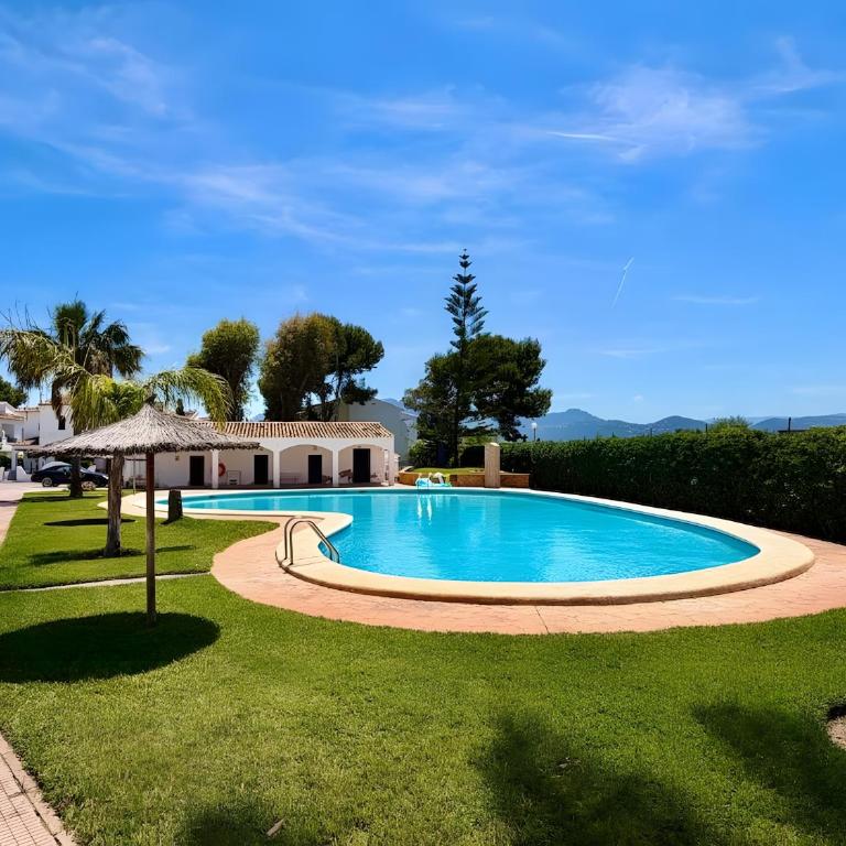 Casa Adosada Villa Rivera - Three-Bedroom House - 16