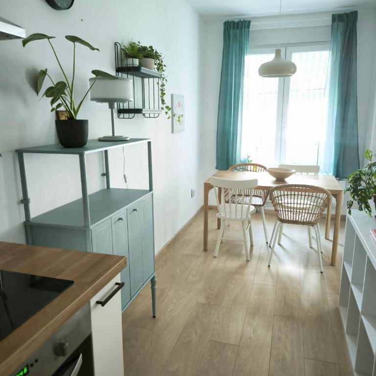 Belgrade Apartment with Large Private Terrace - Apartment mit 2 Schlafzimmern - 8
