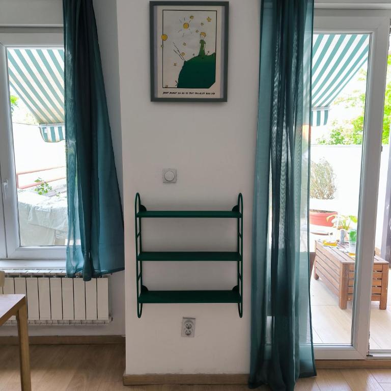 Belgrade Apartment with Large Private Terrace - Apartment mit 2 Schlafzimmern - 16
