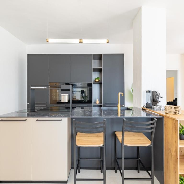 Sea View Luxury Apartment - Appartamento con 2 Camere da Letto - 11
