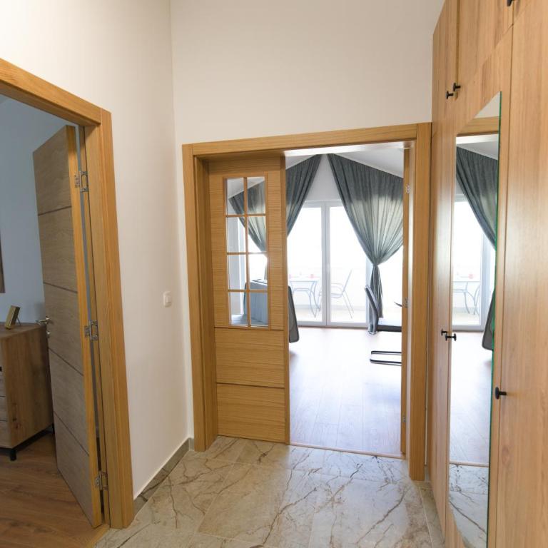 Vila Magdalena - Apartment mit 1 Schlafzimmer, Balkon und Stadtblick - 1
