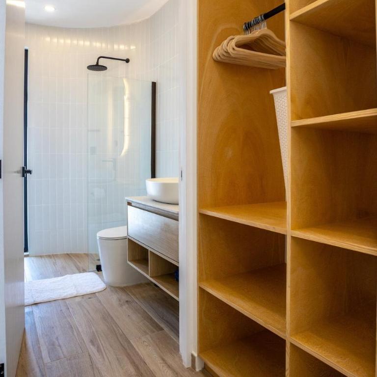 2BR Penthouse Private Rooftop Pool Near 5th Ave - Apartment mit 2 Schlafzimmern - 22