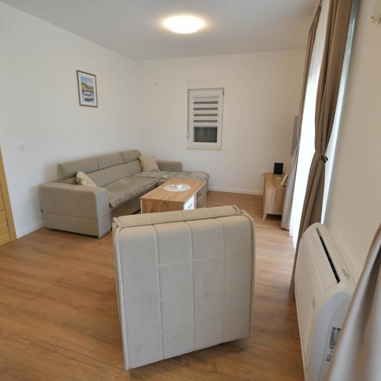 Vila Magdalena - Apartment mit 1 Schlafzimmer, Balkon und Stadtblick - 9