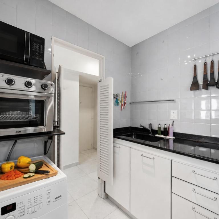 Sunny apartment on Florida street near Galerias Pacifico - One-Bedroom Apartment with Balcony - 8