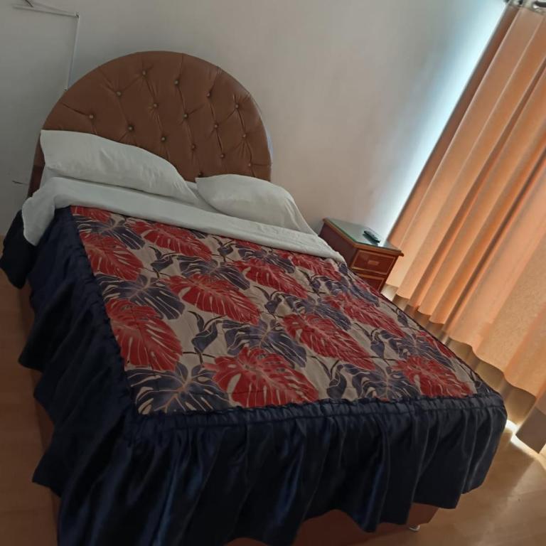 Amplio Departamento Familiar en San Miguel Cerca al Malecón Costanera, WiFi, TV y Cocina Equipada - Apartamento de 3 dormitorios - 12
