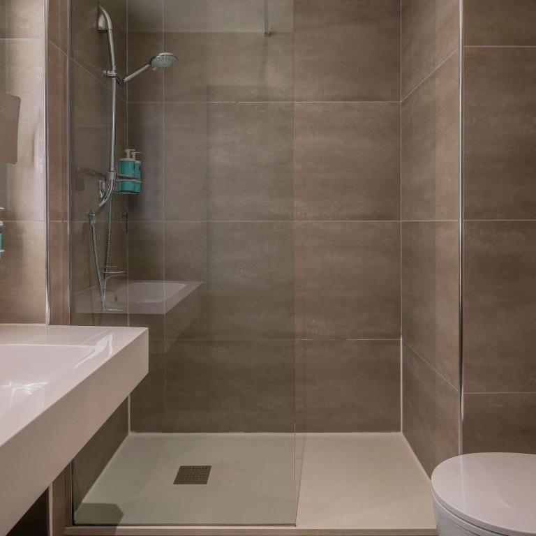 Novotel Brescia 2 - Camera King Superior con Divano-Letto - 6