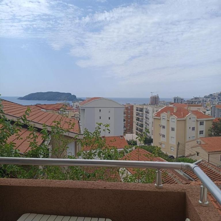 Cozy Family Apt Scenic Sea, Mountain, Budva View - One-Bedroom Apartment - 3