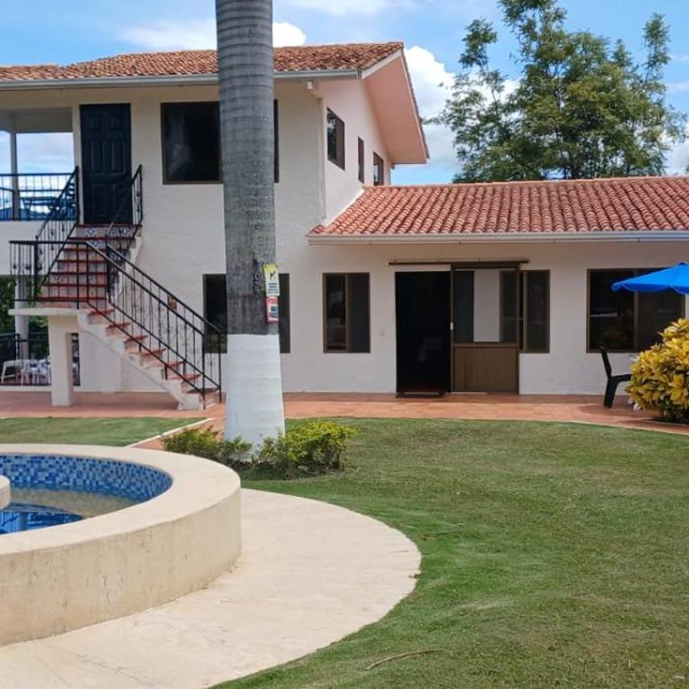 Finca San Juan Anapoima Cundinamarca Colombia - Three-Bedroom House - 2