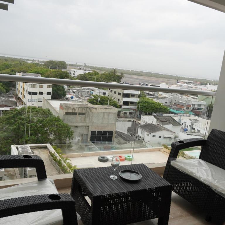 Luxury Viewpoint from your LOFT near the airport - One-Bedroom Apartment - 12