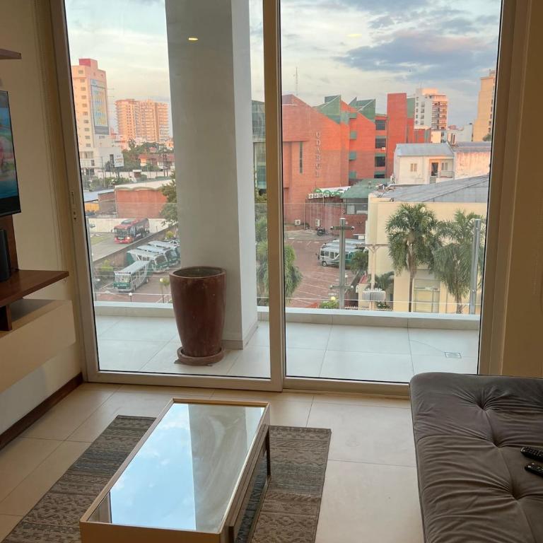 Moderno departamento en Torre Sirari, zona norte - Apartamento de 1 dormitorio - 8
