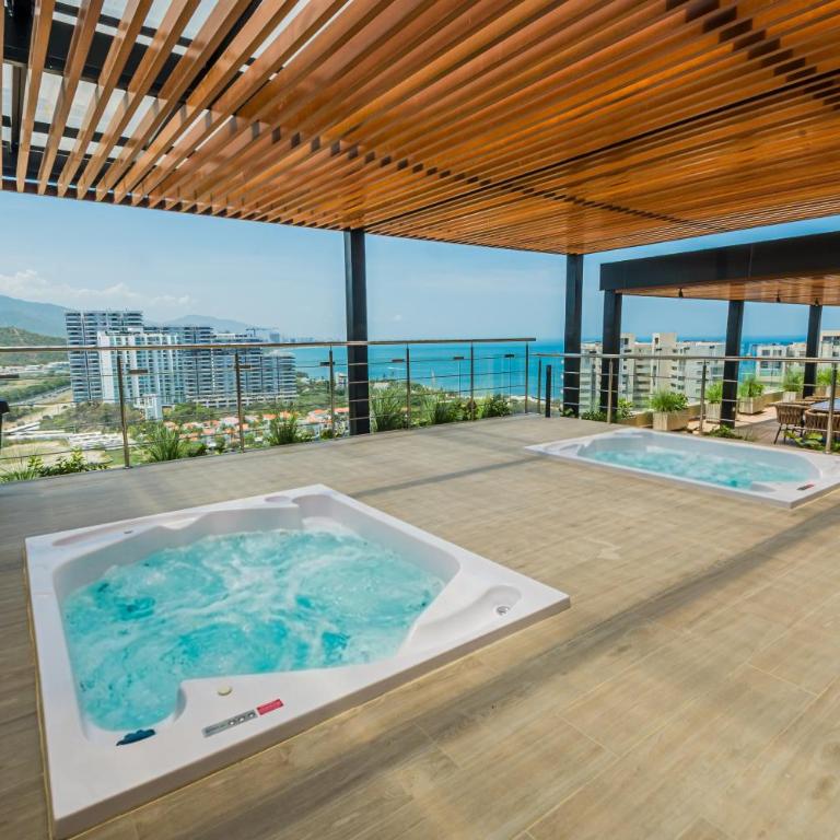 NEW!! Family-Friendly Modern 2BR/2BA • Steps to Beach - Two-Bedroom Apartment with Ocean View - 16