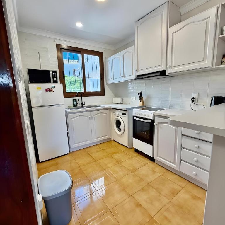 Casa Adosada Villa Rivera - Three-Bedroom House - 32
