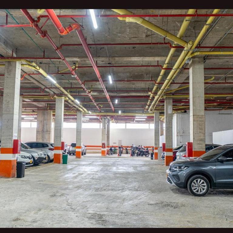 Luxury Viewpoint from your LOFT near the airport - One-Bedroom Apartment - 42