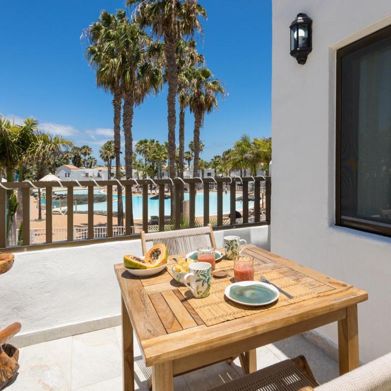 Corralejo Oasis Duna Casa 3P is Premium Adults-Only Apartment with Panoramic Pool View - One-Bedroom Apartment - 3