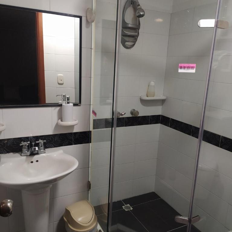 Lindo apartamento sector Unicentro - Apartamento de 3 dormitorios - 19