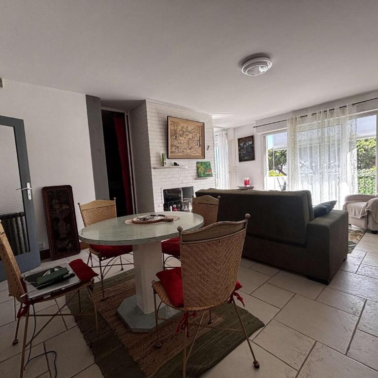Appartement au cœur de Royan, loggia - 6 pers. - FR-1-494-226 - Appartamento - 4