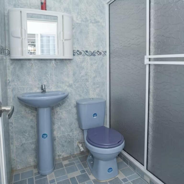 Alma Cali House - Three-Bedroom House - 12