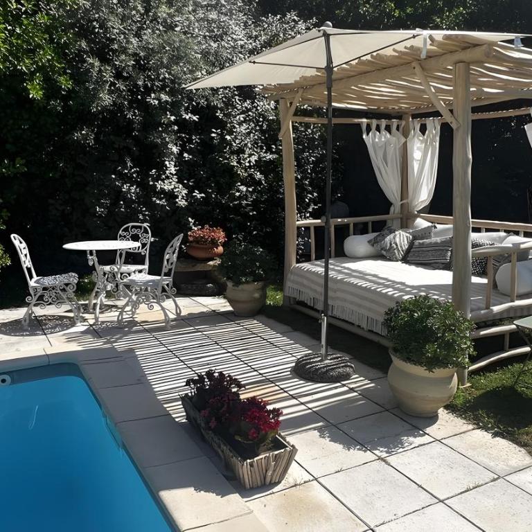 chambres d'hôtes Au Pied Du Ventoux - Chambre Double avec Balcon - 1