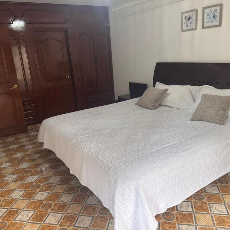 La casa de Cris Neiva Huila Colombia - Double Room with Private Bathroom - 6