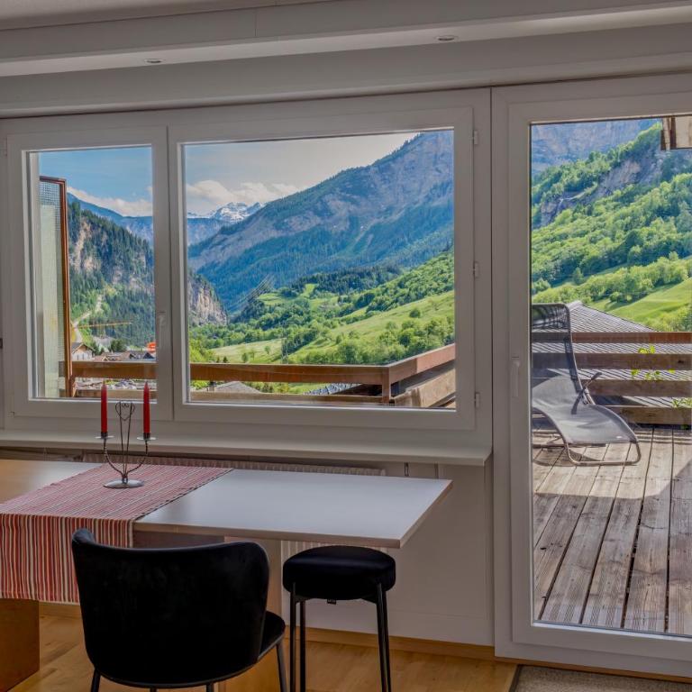 HAKs Alpine Studio with Mountain View Leukerbad - Studio mit Queensize-Bett - 1