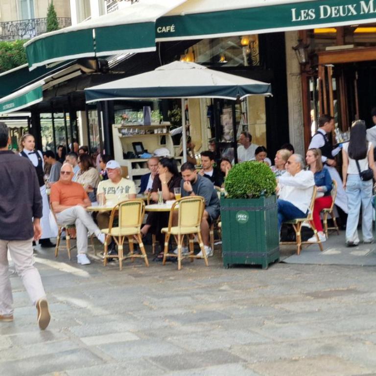 1mins Gare Montparnasse,,center, st Germain ,5minute Eiffel tour and Louvre meusm aesome place , - Appartement 1 Chambre - 9
