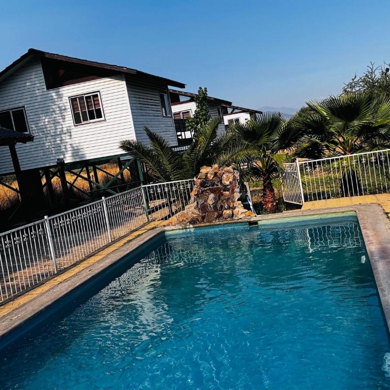 Los Cipreses de Colchagua - Two-Bedroom Apartment with Pool View - 2