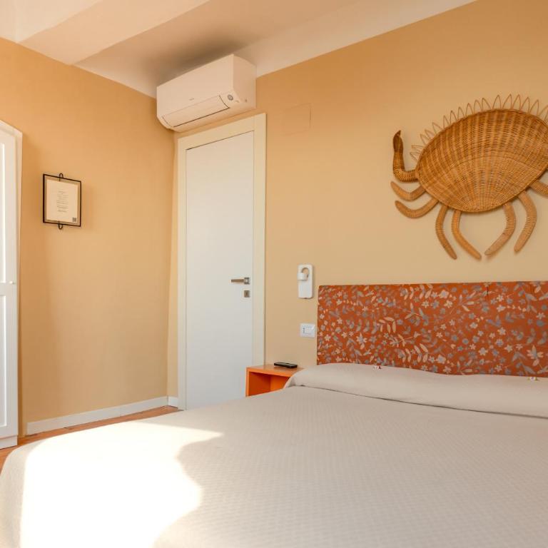 Orto al Mare Room Rental - Camera Deluxe Matrimoniale con Vista Mare - 8