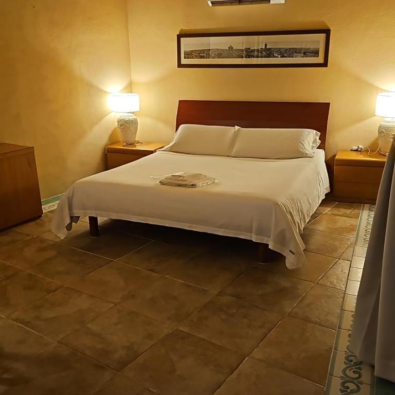 Piccolo Feudo Green Resort - Camera Tripla con Bagno - 1