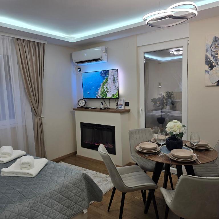 Luxury Studio Nikolina 2 - Bazen & Parking - One-Bedroom Apartment - 14