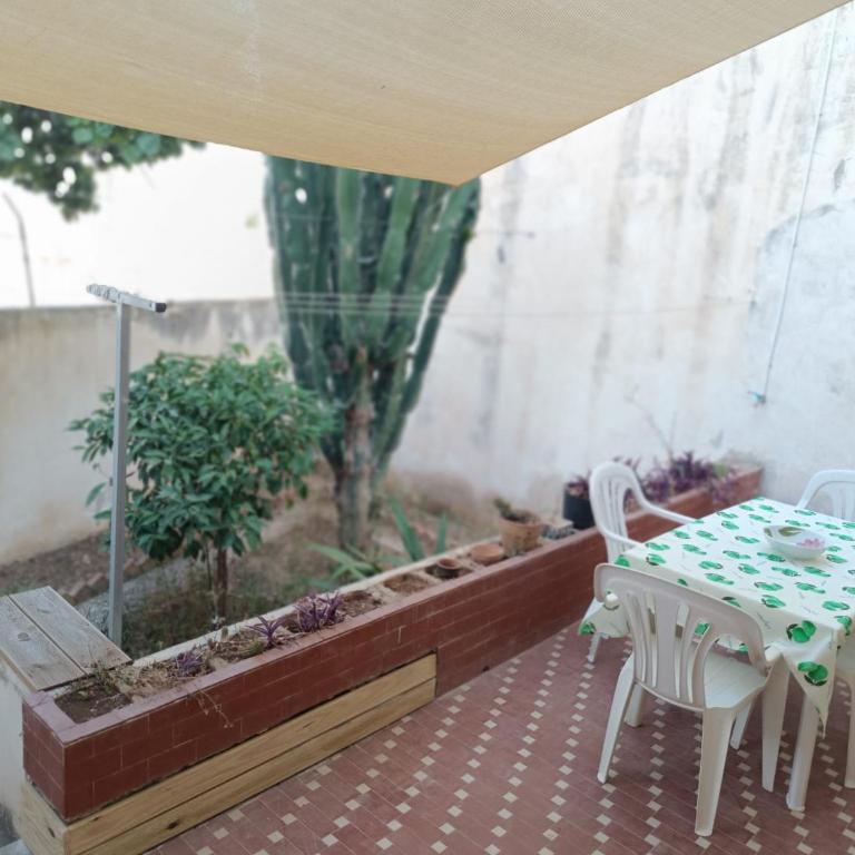 Levante - Casa con 2 Camere da Letto - 8