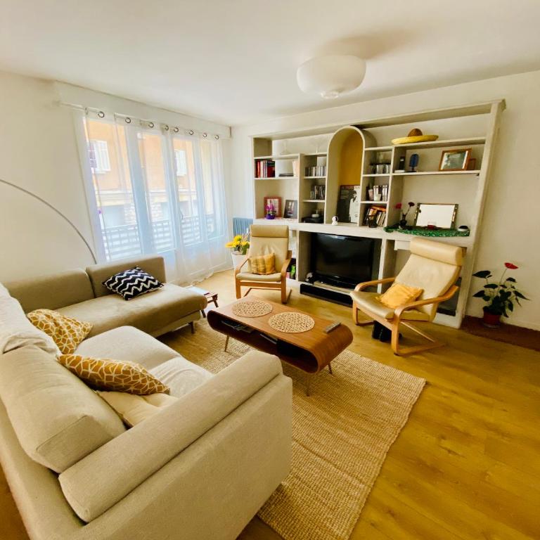 Grand T2 design rénové 75 m2 - Aix centre, lumineux - Parking sécurisé gratuit - Apartamento Superior de 1 dormitorio - 9