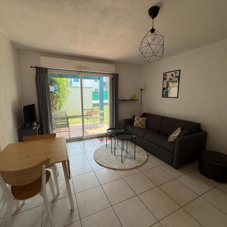 T2 dans résidence calme - Appartement 1 Chambre - 1
