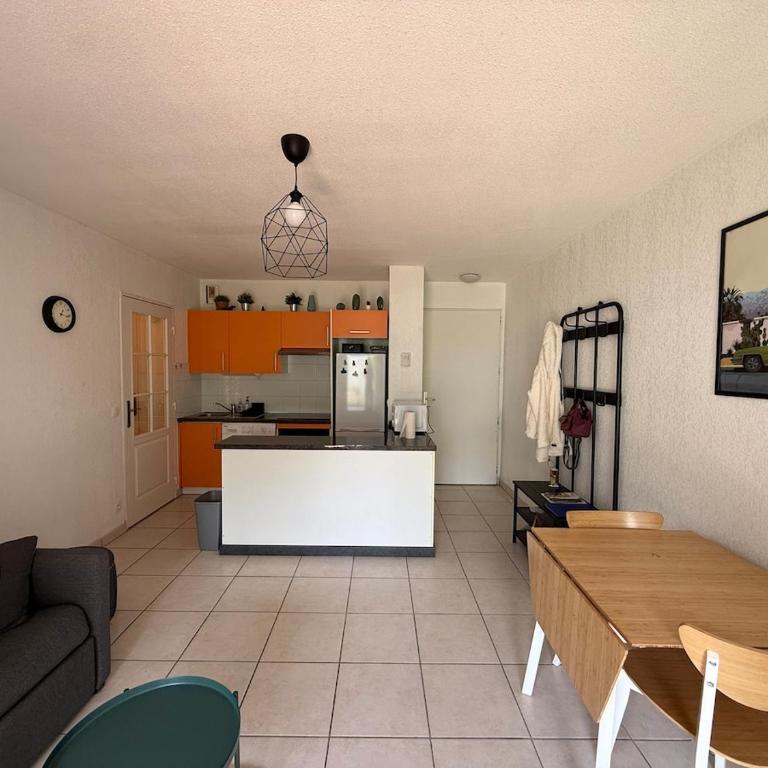 T2 dans résidence calme - Appartement 1 Chambre - 8