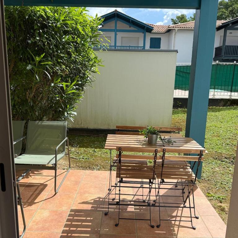 T2 dans résidence calme - Appartement 1 Chambre - 9