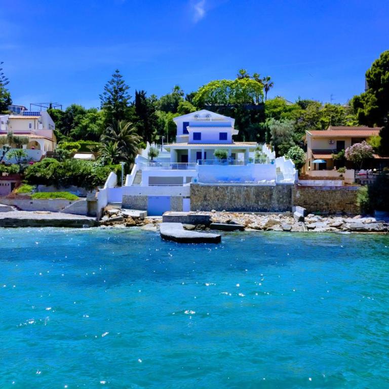 White Coral Exclusive Waterfront Villa Residence Shared Infinity Pool & Private Sea Access - Apartment mit 2 Schlafzimmern - 65
