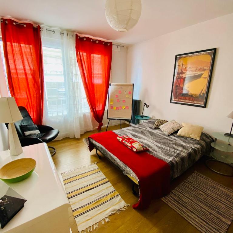 Grand T2 design rénové 75 m2 - Aix centre, lumineux - Parking sécurisé gratuit - Apartamento Superior de 1 dormitorio - 4