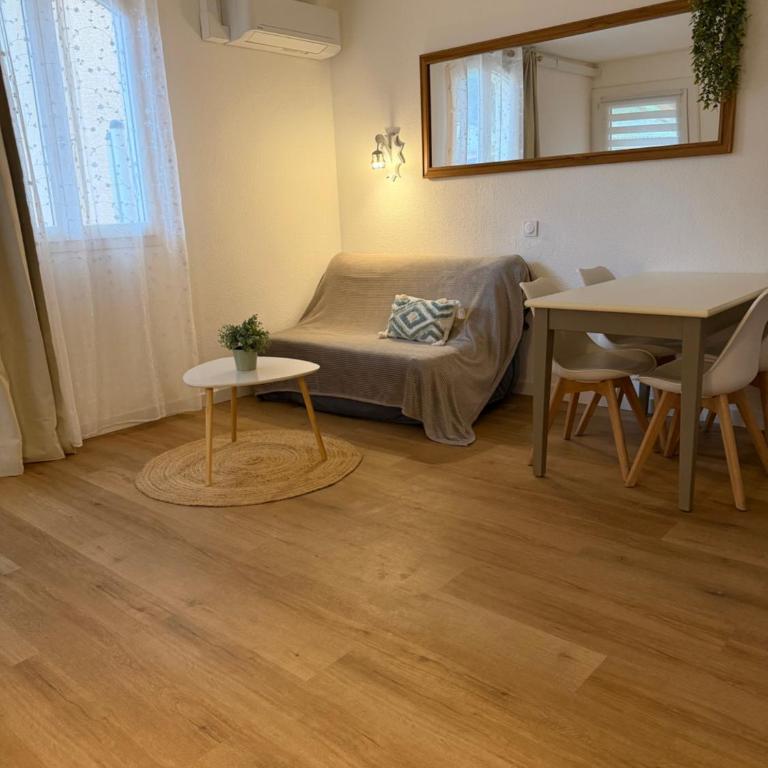 NEW - Appart climatisé - Piscine - Parking privatif - Apartamento de 2 dormitorios - 17