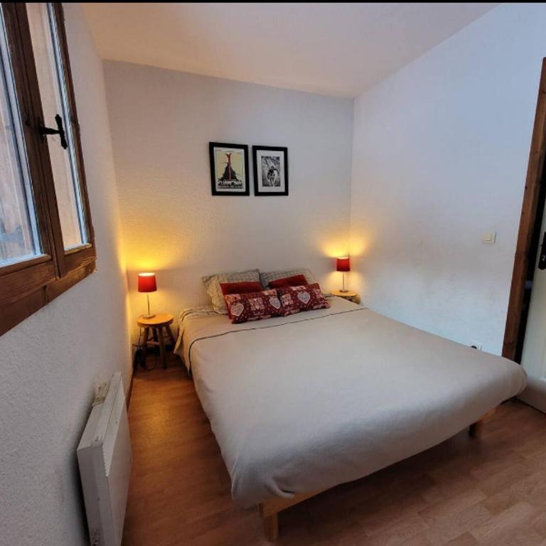 Hôte Altitude - Appartement 2 Chambres avec Terrasse - 35