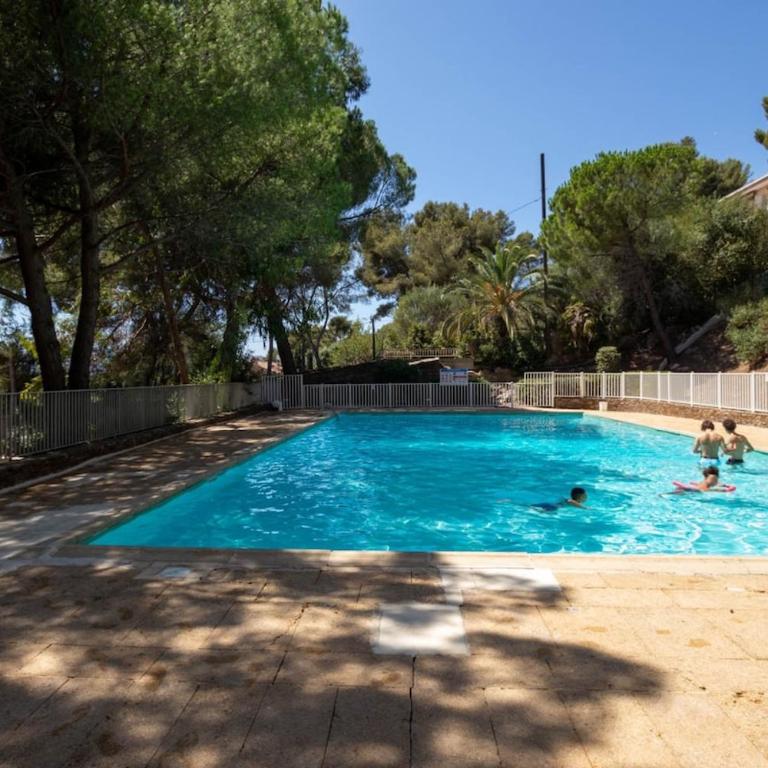Vue mer exceptionnelle - Villa 3 Chambres - 4
